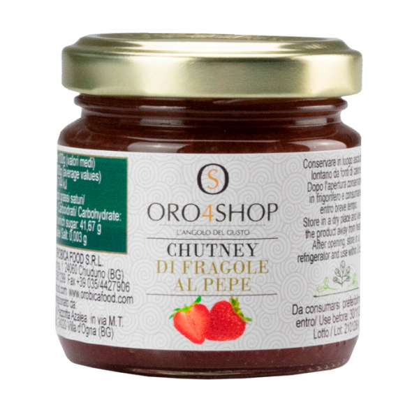 Chutney of strawberries with pepper
