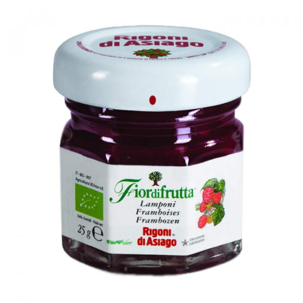 Single dose organic raspberry jam