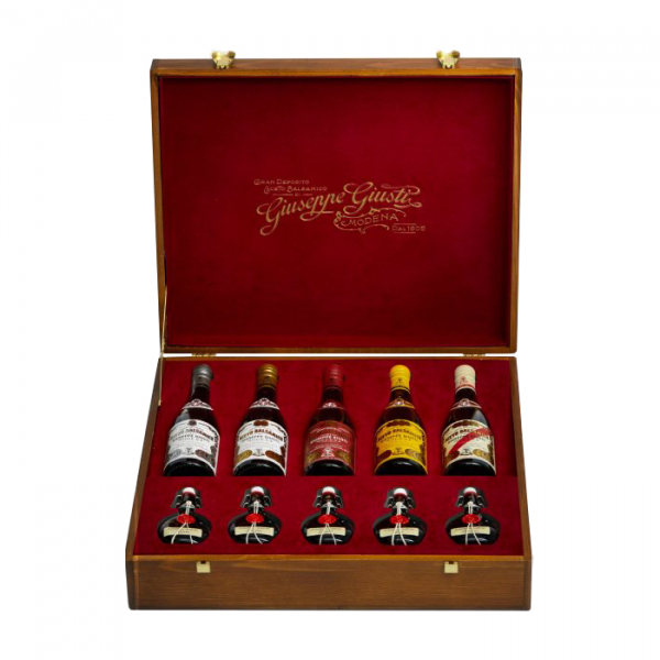 Box with balsamic vinegar of Modena PGI and food seasonings